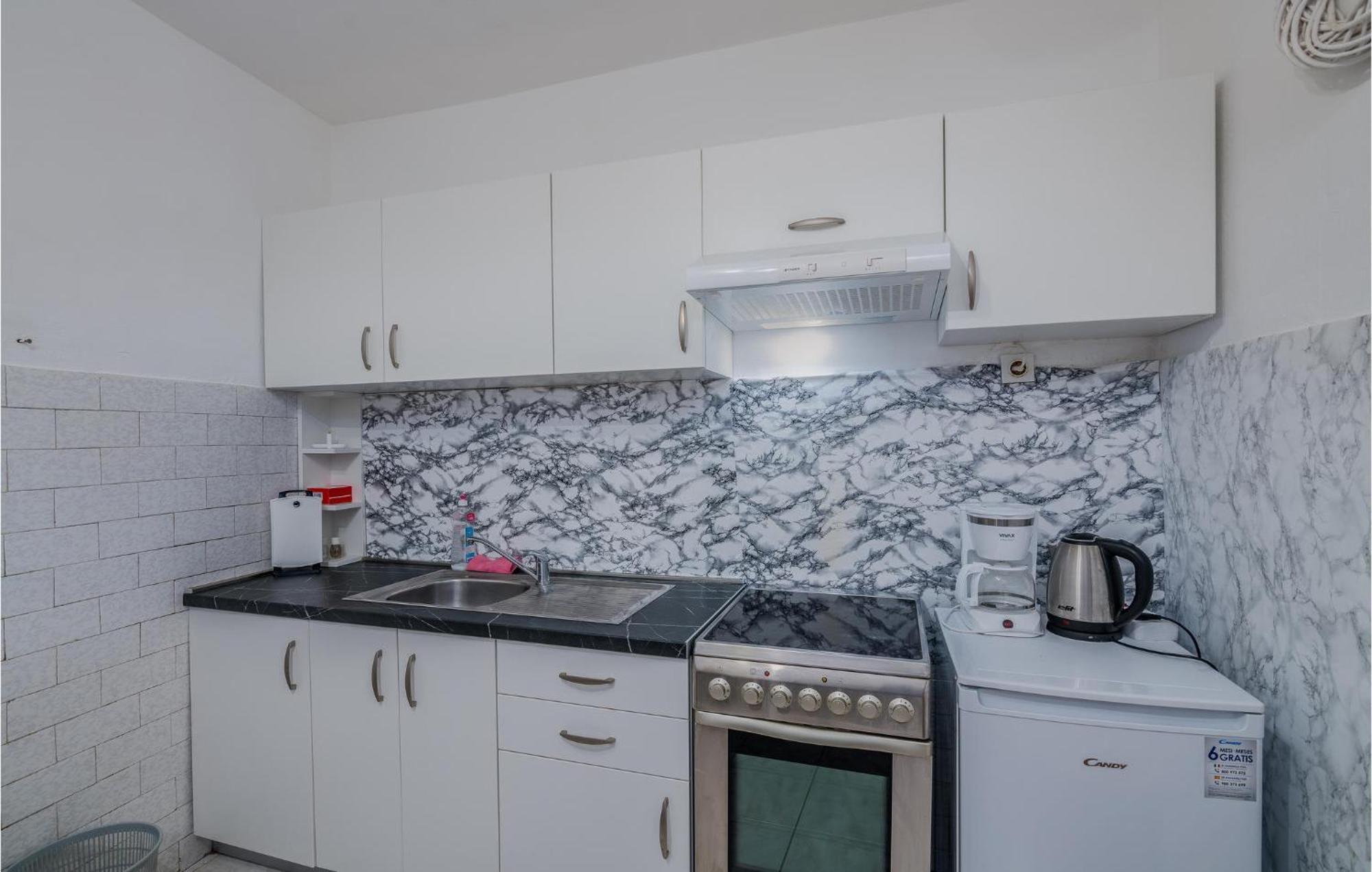 Lovely Apartment In Stara Baska 1 With Kitchen Stara Baška Exterior foto